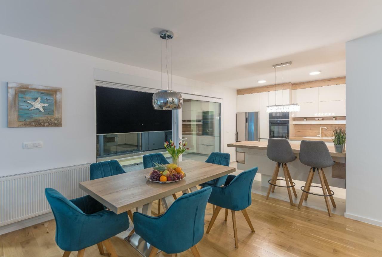 Penthouse Nikola Apartment Макарска Екстериор снимка