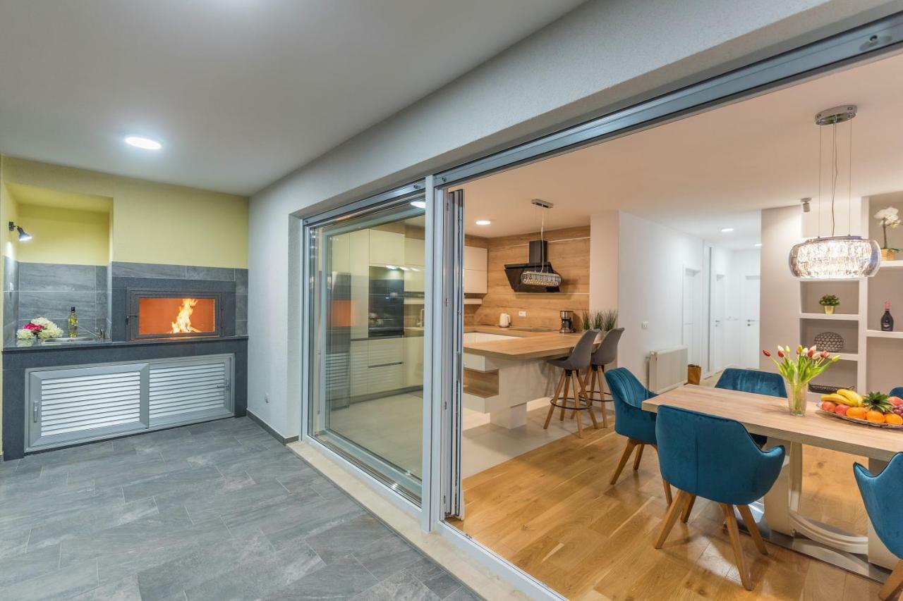 Penthouse Nikola Apartment Макарска Екстериор снимка