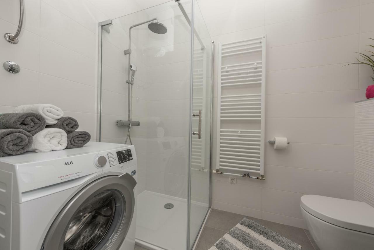 Penthouse Nikola Apartment Макарска Екстериор снимка